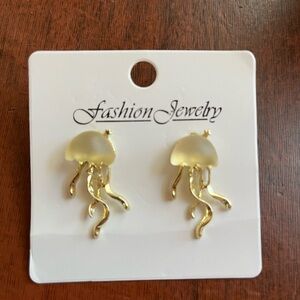 New without tags Gold toned Jellyfish Earrings